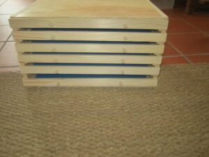 Comment fabriquer un meuble de géographie Montessori ?