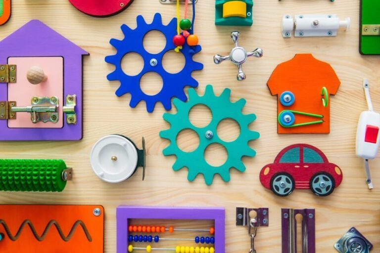 Comment créer une table d'activité voiture Montessori ?