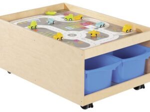 Table d'activité en bois pour bébé : pourquoi choisir ce jouet ?
