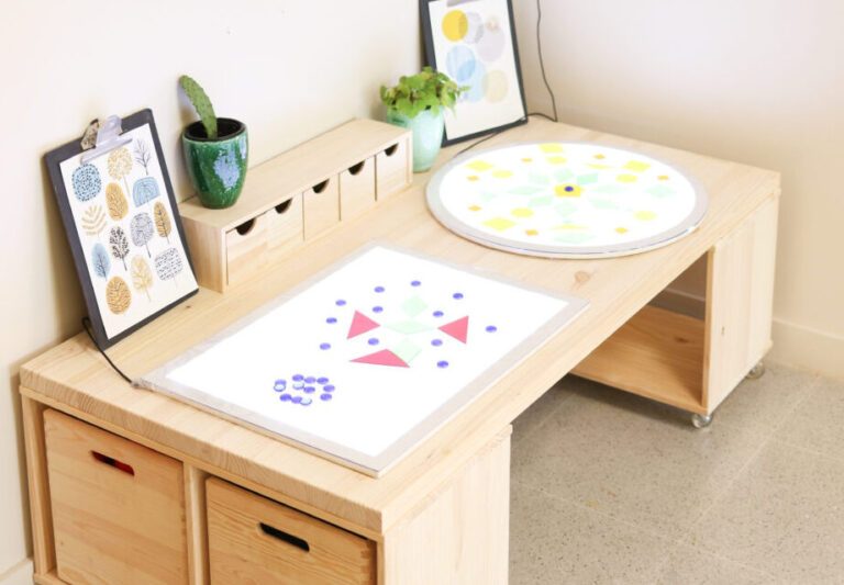 Créer un bureau table activité Montessori chez soi